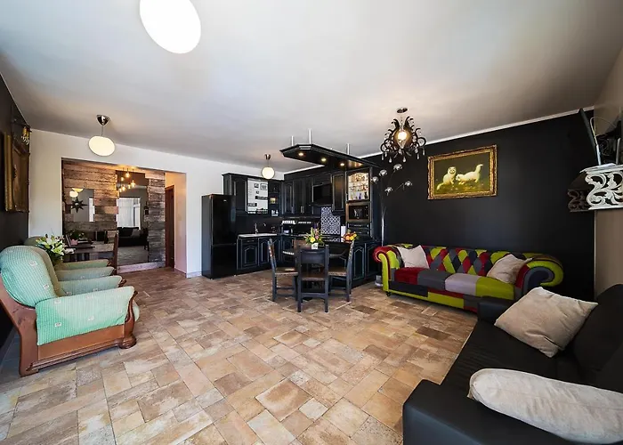 Alba Regia Catarthome - Private Pool Адехе