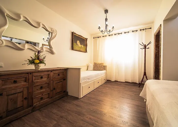 Alba Regia Catarthome - Private Pool Адехе