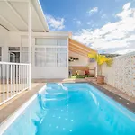 Будинок відпочинку Alba Regia Catarthome - Private Pool Адехе