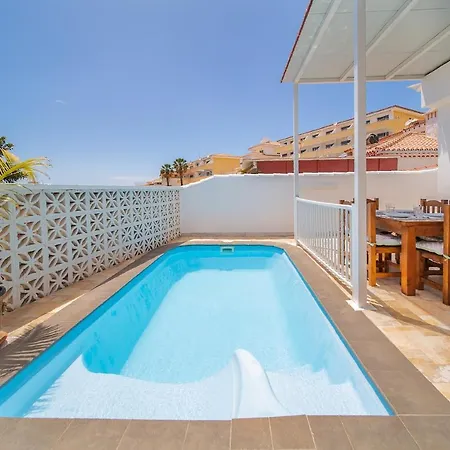 Catart Home Costa Adeje - Near Siam Park - Private Heated Pool بيت للعطل أذيخي