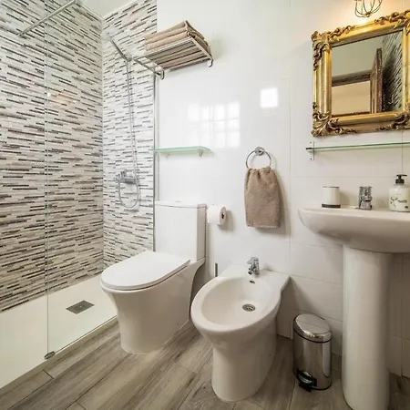 Catart Home Costa Adeje - Near Siam Park - Private Heated Pool بيت للعطل أذيخي