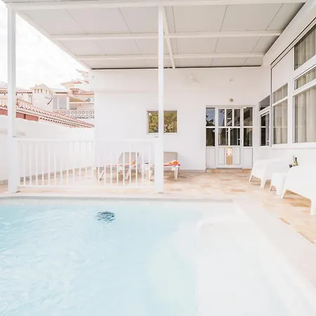 Catart Home Costa Adeje - Near Siam Park - Private Heated Pool بيت للعطل