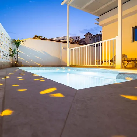 Дом отдыха Cat Art Home Costa Adeje - Near Siam Park - Private Heated Pool Адехе
